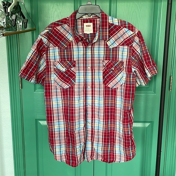 Levi’s Western Shirt - Picture 1 of 4